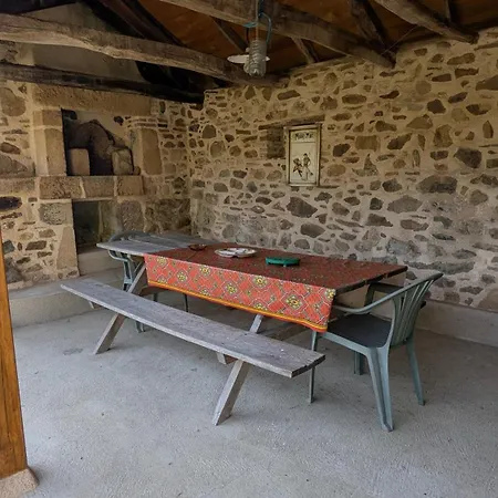 Maison De Caractere Renovee Holiday home *